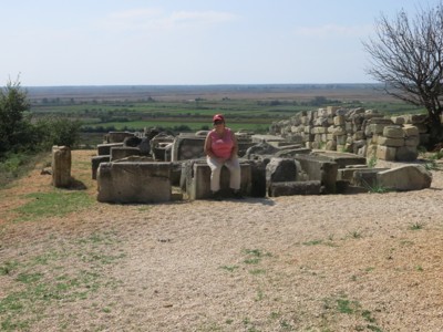 apollonia015 sitting on the remains of the theare 
