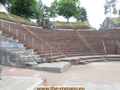 theatre2 