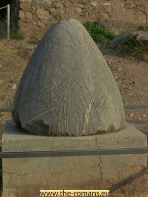 Delphi 006 omphalos 