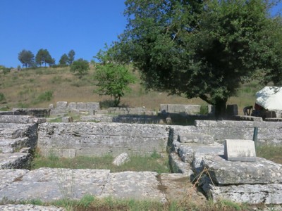 Dodonia 007 sacred house 