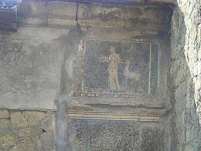 House of the skeleton wallpainting 