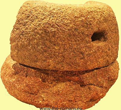 jum-003-grinding-stones 