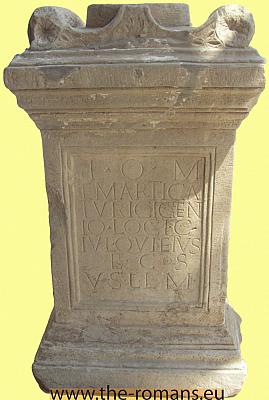LMA016-iupiter-altar 
