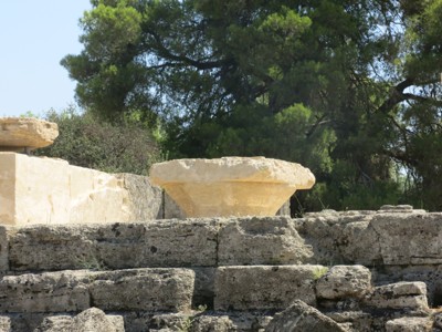 temple of zeus close up 