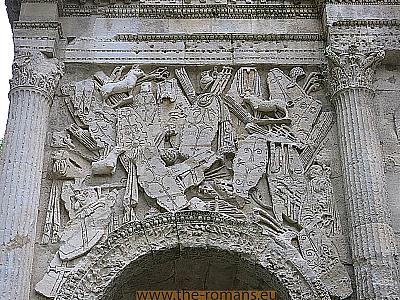 ora014-triumph-arch-roman-shields-and-arms 