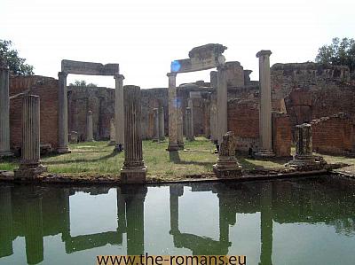 Maritime theatre in the Villa Hadriana 
