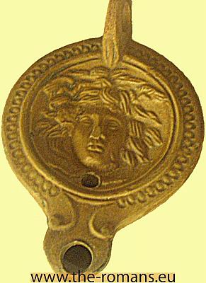 Oil lamp Medusa 