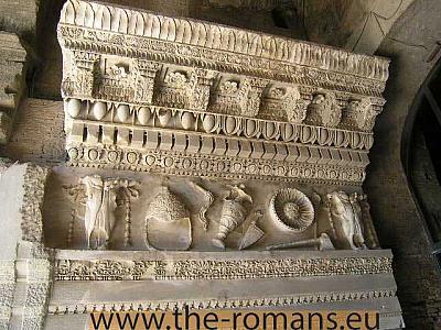 Temple of Vespasianus 