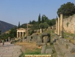 Delphi 011 via sacra