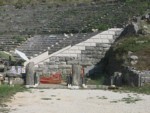Dodonia 010 theatre 2