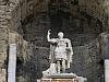 ora003-statue-julius-caesar
